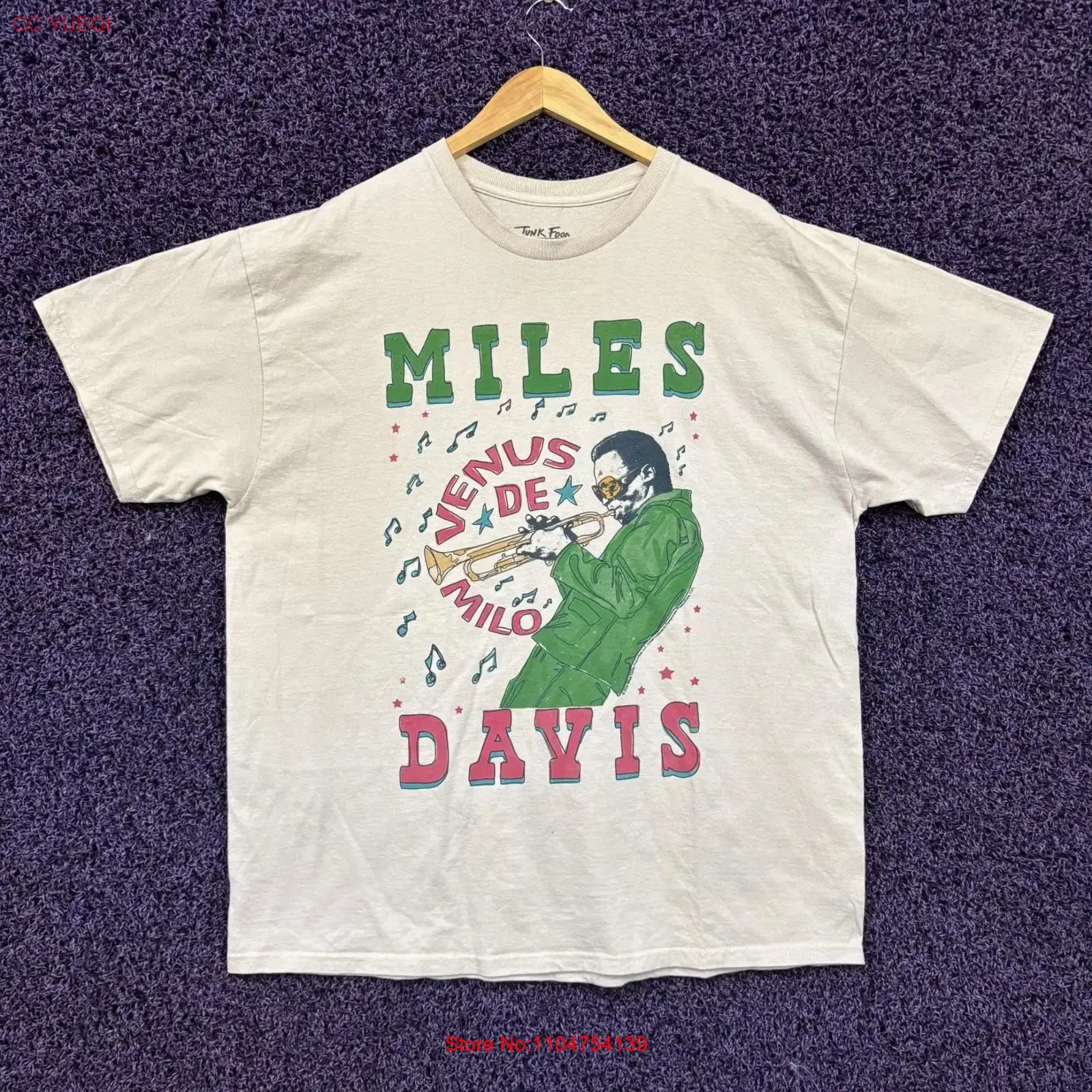 Vintage Fashion Knitwear - Camiseta Miles Davis Venus De Milo,