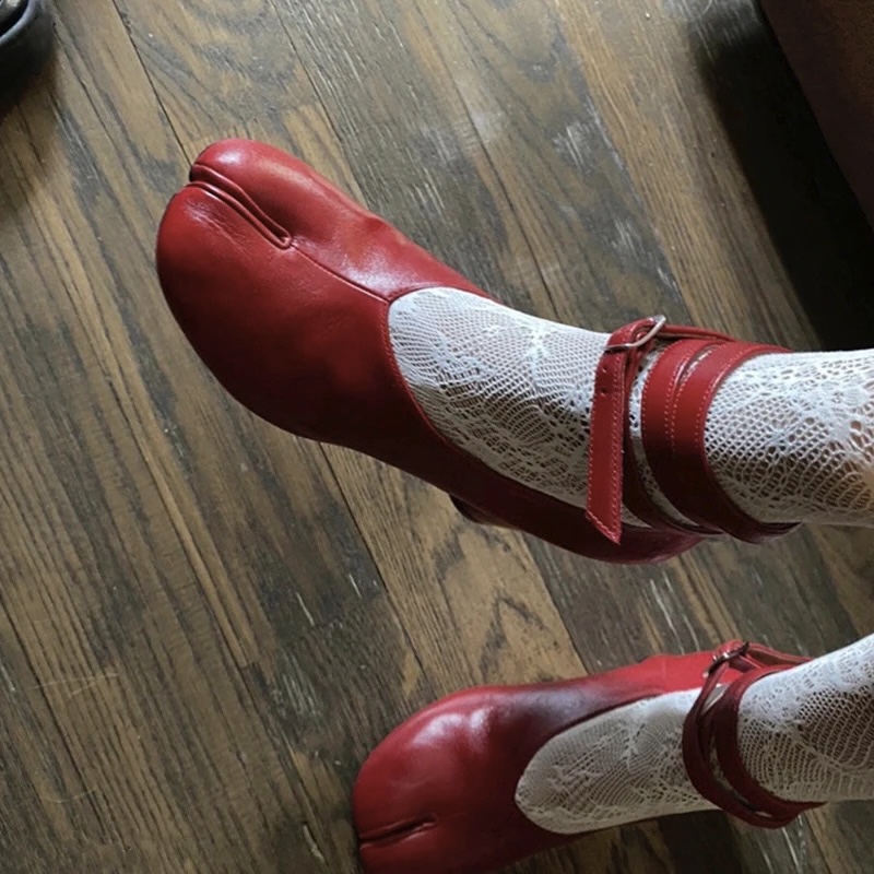 Zapatos de tacón alto de cuero - Vintage Fashion And Design reseña y precio