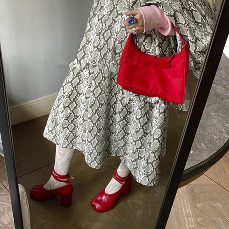 Zapatos de tacón alto de cuero - Vintage Fashion And Design reseña y precio